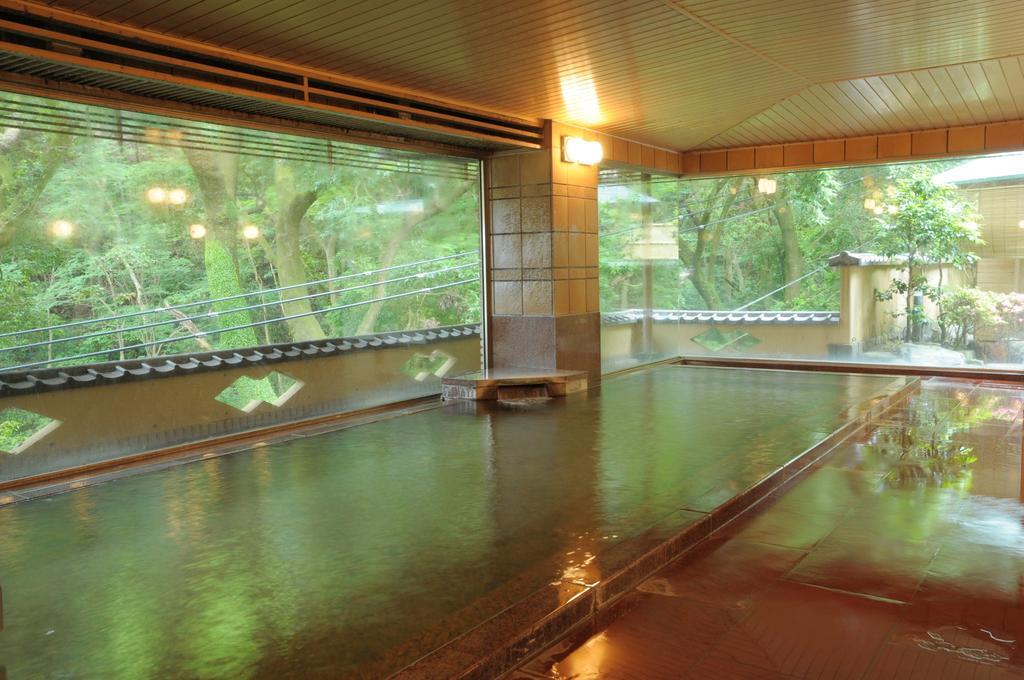 Yugawara Onsen Kawasegien Isuzu Hotel Atami  Zewnętrze zdjęcie